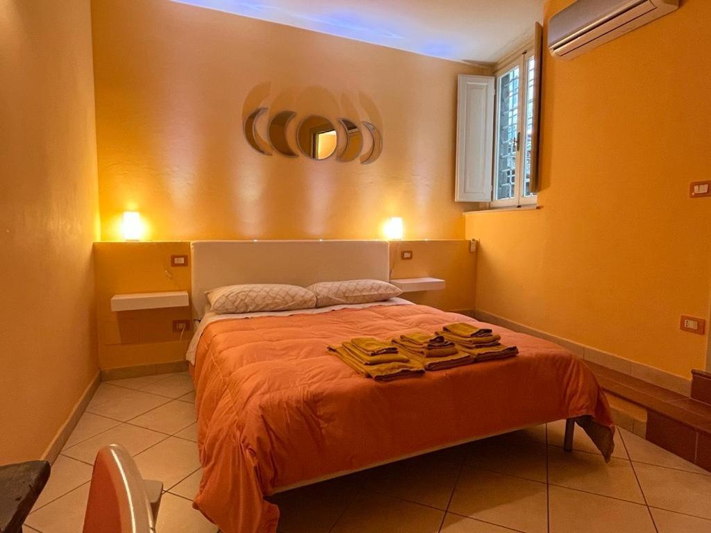 לוקה Piazza Napoleone Sweet Apartment מראה חיצוני תמונה