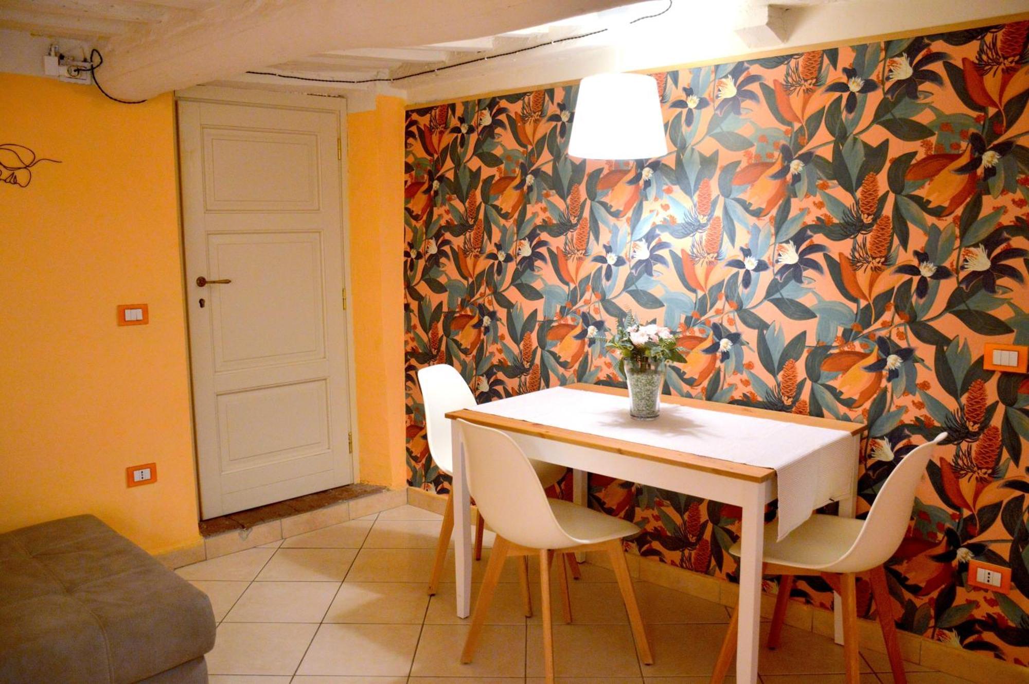 לוקה Piazza Napoleone Sweet Apartment מראה חיצוני תמונה
